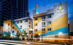 Staypineapple Hotel z Gaslamp San Diego